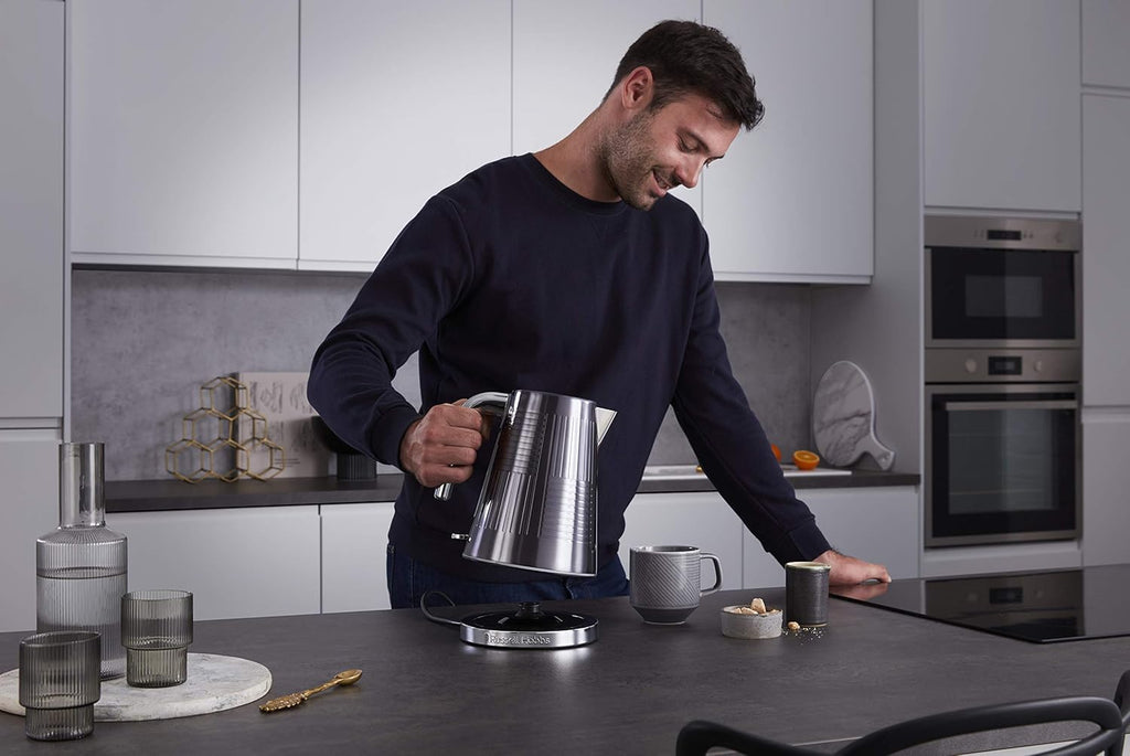 Russell Hobbs GeoSteel Frühstückset Toaster, Wasserkocher und Kaffeemaschine